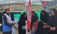 برپایی میز خدمت سلامت و نظارت بهداشتی در حاشیه مراسم جاماندگان اربعین اردل